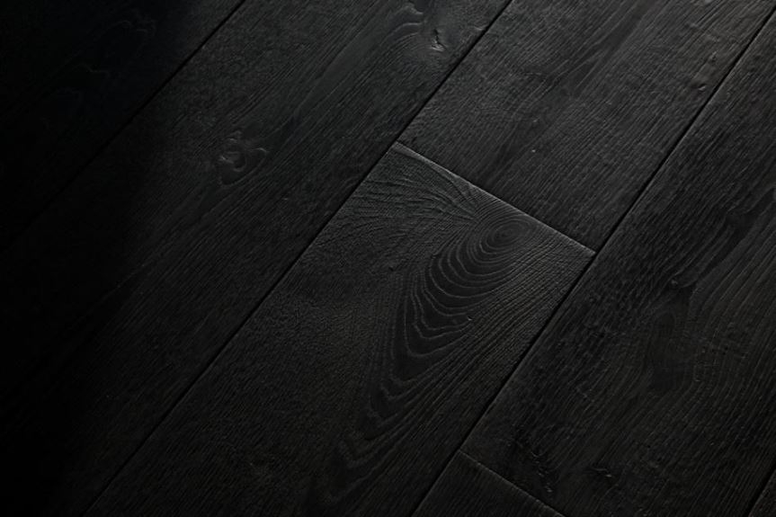 Maaike-Hombroek-Houten-Vloeren-eiken-houten-vloer-Lava-Grey-meerdere-lagen